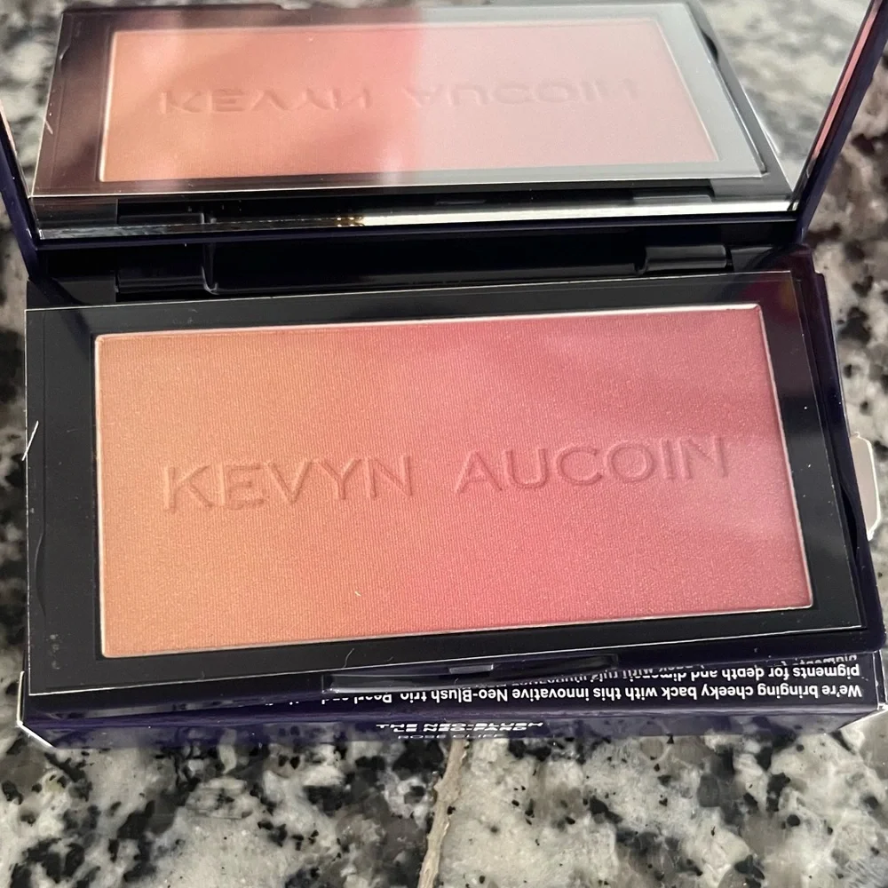 KEVYN AUCOIN The Neo-Blush in Rose Cliff